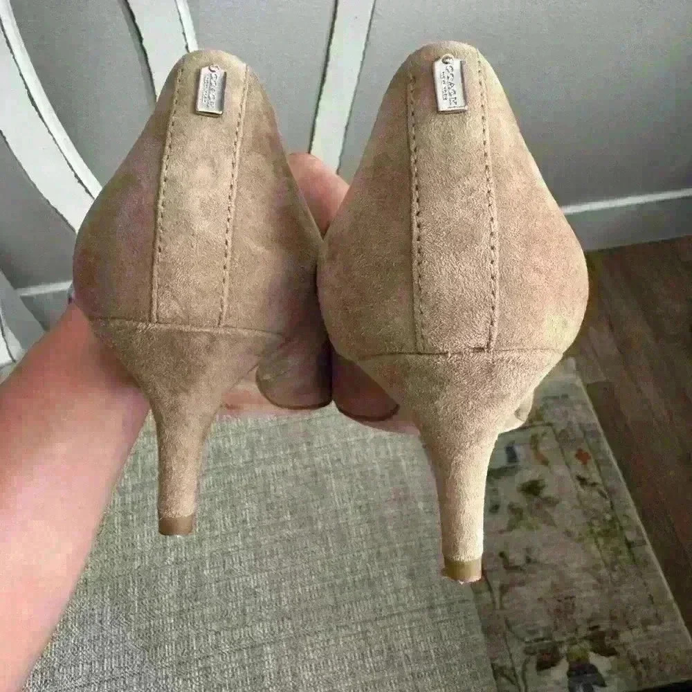 Coach Lacey Suede Heel Size 7.5 - Picture 7 of 7